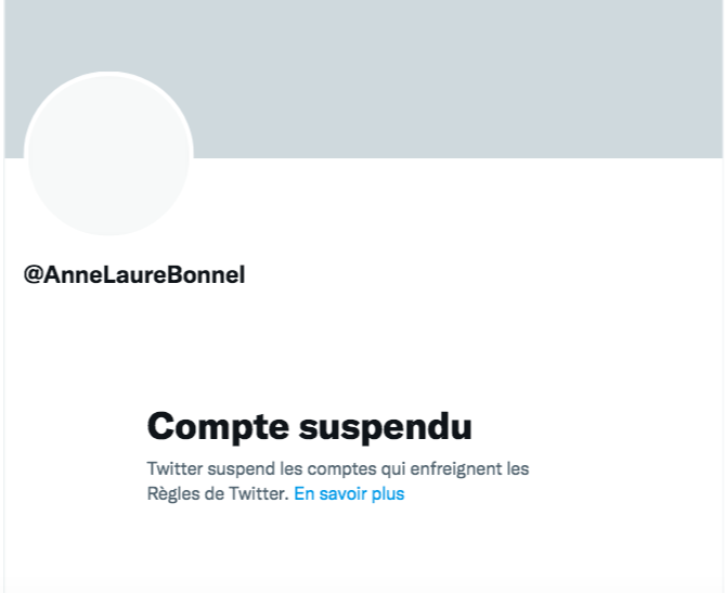 VictorSinclair3's tweet photo. Si Twitter ferme le compte d'Anne-Laure Bonnel, quasiment la seule voix discordante de toute la presse française sur la guerre en Ukraine, vous pouvez être certains que c'est elle qui a raison.
En même temps, c'est quasiment la seule qui est sur le terrain... https://t.co/7Yju3aGeVF