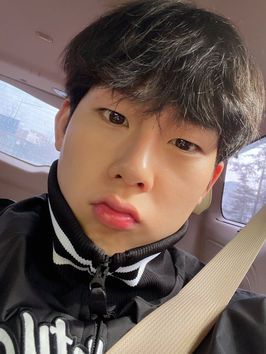 monstax_fcafe's tweet photo. [220304] JOOHEON #주헌 https://t.co/pVK27zqDel