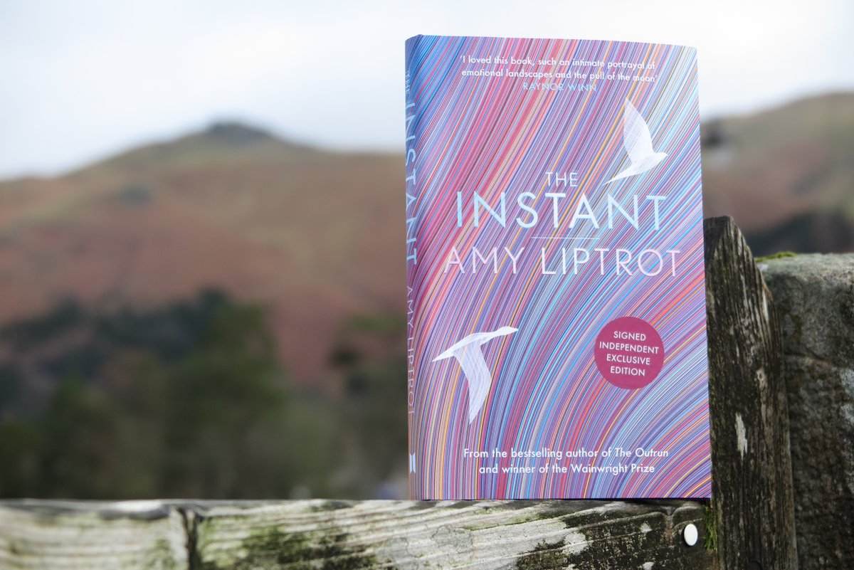 SReadBooks's tweet photo. Happiest of publication weeks to @amy_may and #TheInstant. Hooded crows, Berlin, racoons, love affairs, all wrapped up in a strong resonant voice. A few *signed* indie exclusive editions available whilst stocks last... https://t.co/92txtzTxsc https://t.co/FdiYJnVt1g