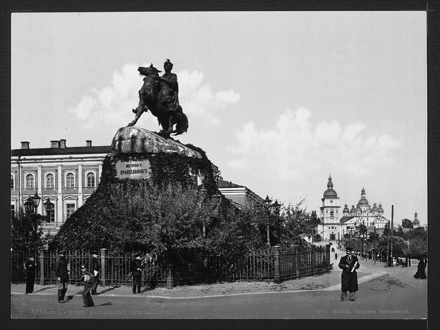 dougthomasmusic's tweet image. Many have seen our multiple posts about the release of a compilation in support of #Ukraine.

#Додому will release starting on March 11th, with volumes out weekly. All profits will be donated to support the victims of war.