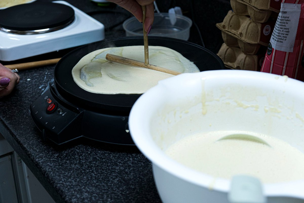 EllisMather's tweet photo. What better way to celebrate pancake day than office pancakes! 🍽

What's your favourite pancake topping? Ours must have been banana and strawberries with how quickly they disappeared! 🍓 😬

Special shoutout to Colt &amp; Donna for making some amazing pancakes! 🥞 https://t.co/zwlzRea1gl