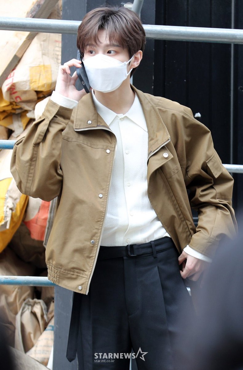 [포토] jjj, 아버지 출마 선언에 대선캠프 방문•••아이돌급 미모 화제