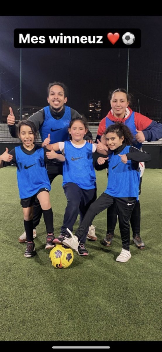 L’équipe victorieuse mercredi :) <a href="/PierreRabadan/">Pierre Rabadan</a> <a href="/D75foot/">District de Paris de Football</a> <a href="/LaVoixDelEnfant/">La Voix De l'Enfant</a> <a href="/mayaakkari/">Maya Akkari</a> <a href="/EricLejoindre/">Eric Lejoindre</a> <a href="/MamsYaffa/">Mams Yaffa</a> <a href="/LPIFF75/">Ligue de Paris Île-de-France de Football</a> #football
