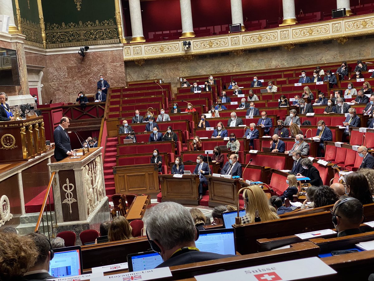 enussbi's tweet photo. In der Plenarversammlung der #COSAC erwähnt @JeanCASTEX anerkennend die uneingeschränkte Übernahme der EU-Wirtschaftssanktionen durch die 🇨🇭. #ResponsabiliteCollective @ParlCH @HPPortmann @thomas_aeschi @enussbi @BeniWuerth https://t.co/CkeayfzX11