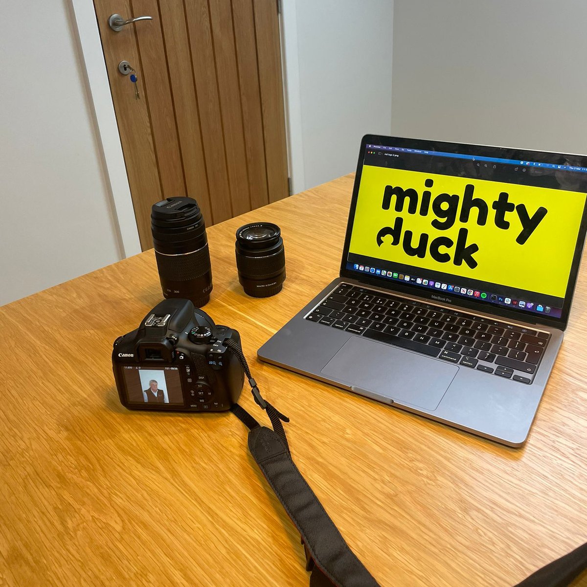 mightyduckuk's tweet photo. Happy Friday all!

Yesterday we had the pleasure of photographing the team at @djpnrsales Newland Rennie. Full rebrand and new website loading....

#rebranding #websitedevelopment #agencylife https://t.co/U82nqCVyNs