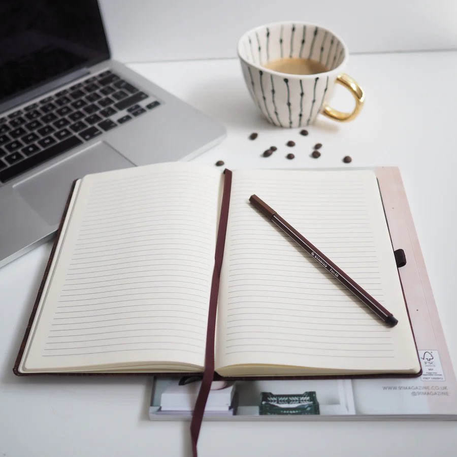 OilfieldOLOGY's tweet photo. How to start a blog that makes money in 3 easy steps: https://t.co/GVZecobMMa #remotejobs #blog #website #socialmedia #remote #techtwitter https://t.co/ZWpYVhnV0i