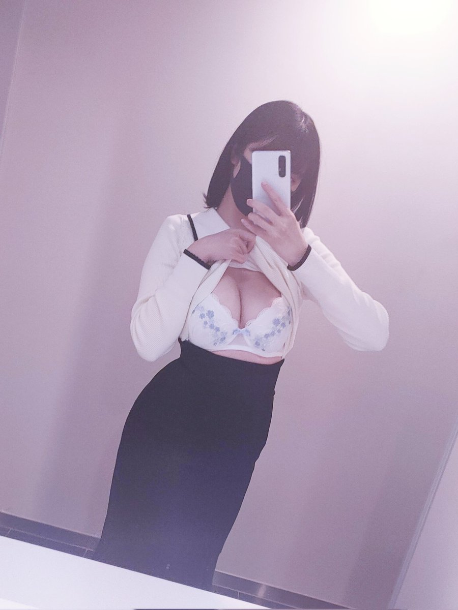 okigae_ui's tweet photo. フォロリツから1人DMします😖

#裏垢 #おなでん #エロイプ
#裏アカ男子と繋がりたい https://t.co/a11FUOwoDL
