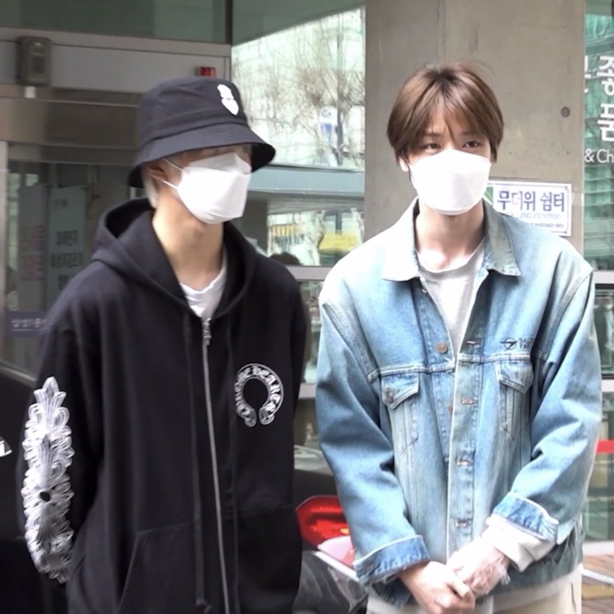 ซองชานตัวใหญ่มากจีซองเร้กไปเลย 5555555 แต่ว่าๆๆๆๆๆฮู้ดตัวนี้เป็นตัวโปรดแล้วอะป่าว ใครซื้อให้นะ