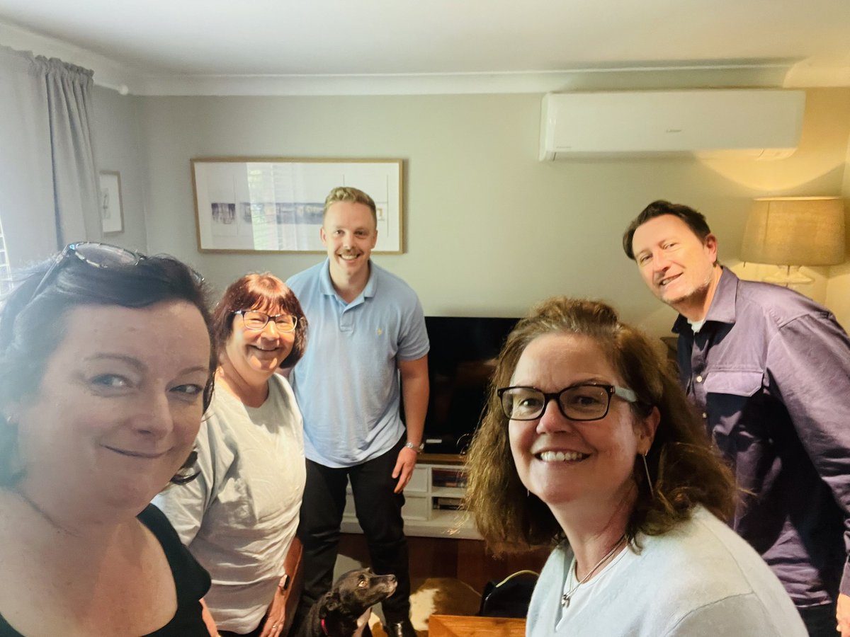 How many REC’s does it take to change a light bulb? … As many as possible. The more the better. <a href="/alanwedesweiler/">Alan Wedesweiler</a> #synodal