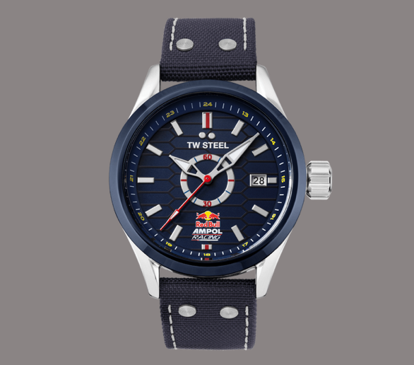 twsteel's tweet photo. This VS93 features a blue dial with the Red Bull Ampol Racing Team's logo. Do you watch Red Bull Races? 🏎
#TWSteel #RacingCollection #Racing #Sportswatch #Watch #Watches #timepiece #Steel #PremiumWatches #WatchCollection
https://t.co/jyBCXDQLSM https://t.co/4idwJ6Nyug