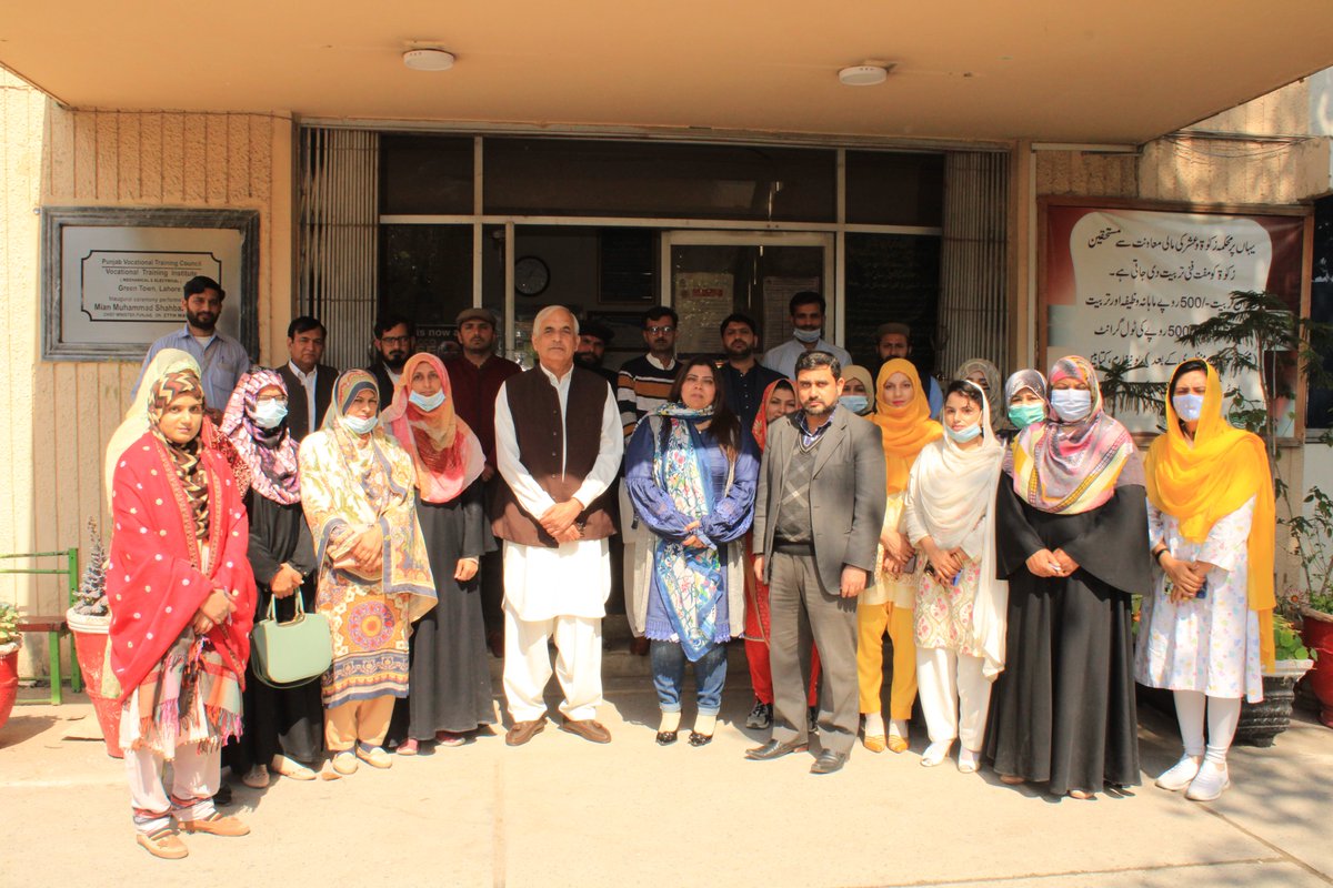 Completion of 05-Days Training of Assessors at <a href="/vtigreentown/">VTI Green Town Lahore</a> under <a href="/PVTC_Official/">PVTC</a> Lahore. CHM. #PVTC along with Mgr. PR &amp; Marketing Deptt. 
<a href="/Nawazbushra1/">Nawaz.bushra</a> wished them good wishes for their Assessment further.