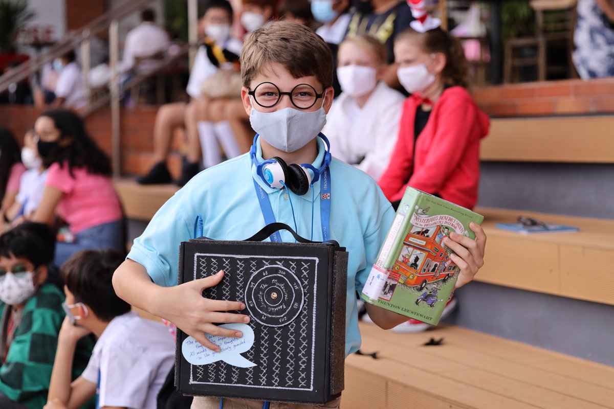 DCSG_Dulwich's tweet photo. It was certainly a whirlwind of a week here at Dulwich College (Singapore) as we celebrated Book Week through author talks, fun activities and concluding with a colourful parade of book character costumes. Check them out! #BookWeek #WorldBookDay #LiveWorldwiseInAction https://t.co/n2oLNWb6JA