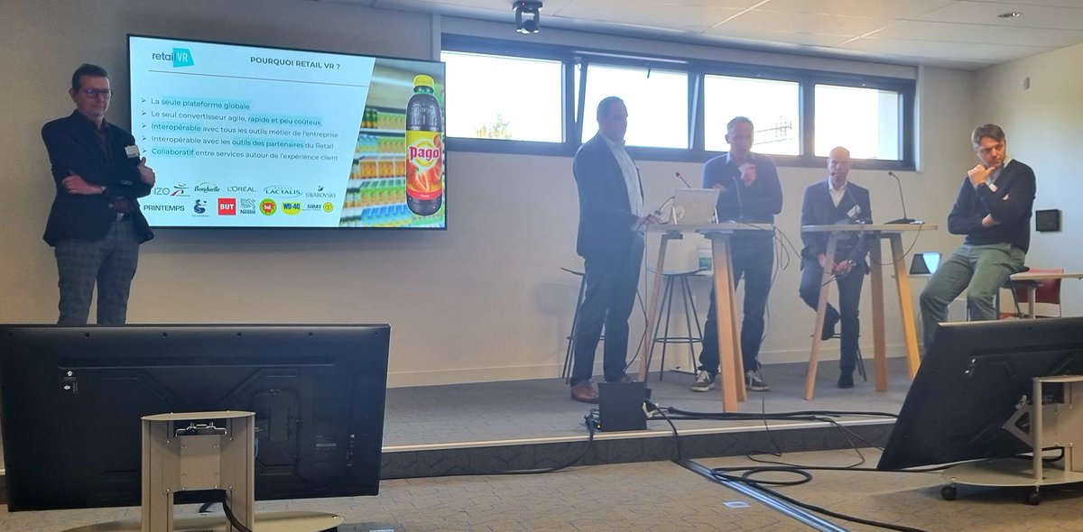 Matinale <a href="/HubRetail/">Hub</a> consacrée à <a href="/Fermob/">Fermob</a> et ses parcours de réalité virtuelle développés avec <a href="/visiativ/">Visiativ</a> et Retail VR dans les locaux de <a href="/SWARM/">Swarm Network</a> sur le <a href="/CampusRegion/">Campus Région du numérique</a> à charbonnières