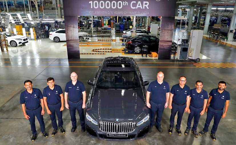 Another feat for <a href="/bmwindia/">BMW India</a> as they rolled out 1,00,000th locally produced vehicle. This milestone was created by a 740Li M Sport Edition. Way to go team #BMW #bmwmotorrad
