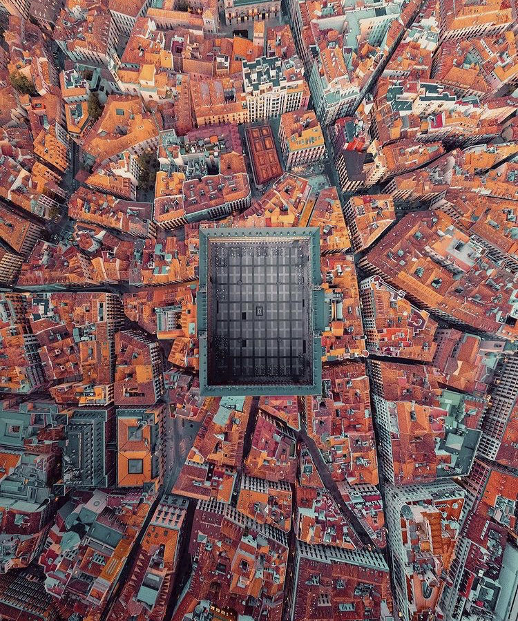 AngelGMoreno's tweet image. We have an open postdoc position in #synbio at the @CBGP_Madrid. Interested in genetic circuits and directed evolution? Want to come to #Madrid?