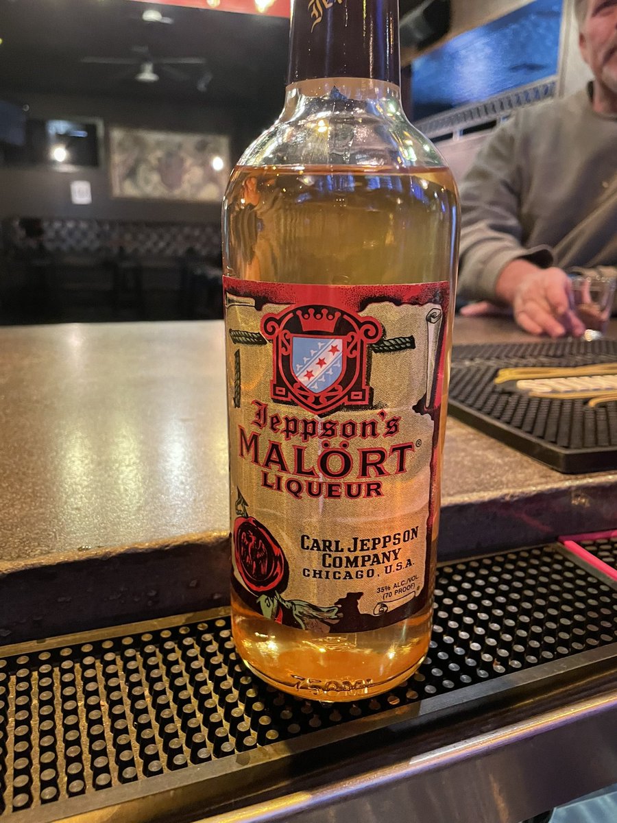 anniemoreno's tweet photo. @heidiandfrank_ @FrankArmy you’ll never guess what we put on our menu today. In Weho. https://t.co/PulBKU1jpS