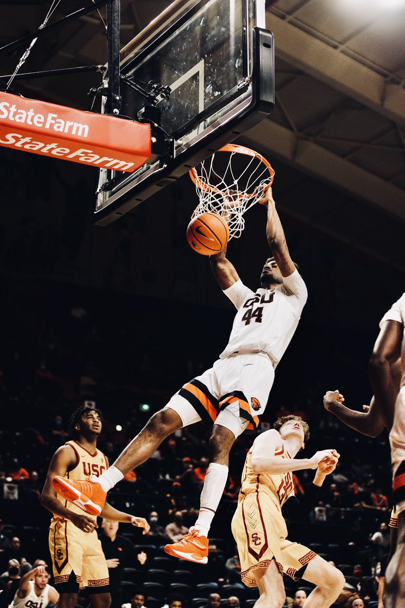 BeaverMBB's tweet image. More dunks‼️

#GoBeavs