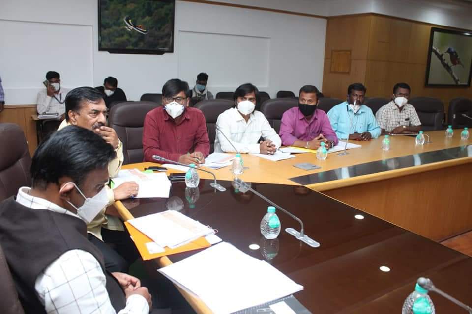 -ಕ.ರಾ.ಆ.ಗು.ಹೊ.ನೌ.ಸಂಘ (ರಿ)/ KSHCOEA tweet media