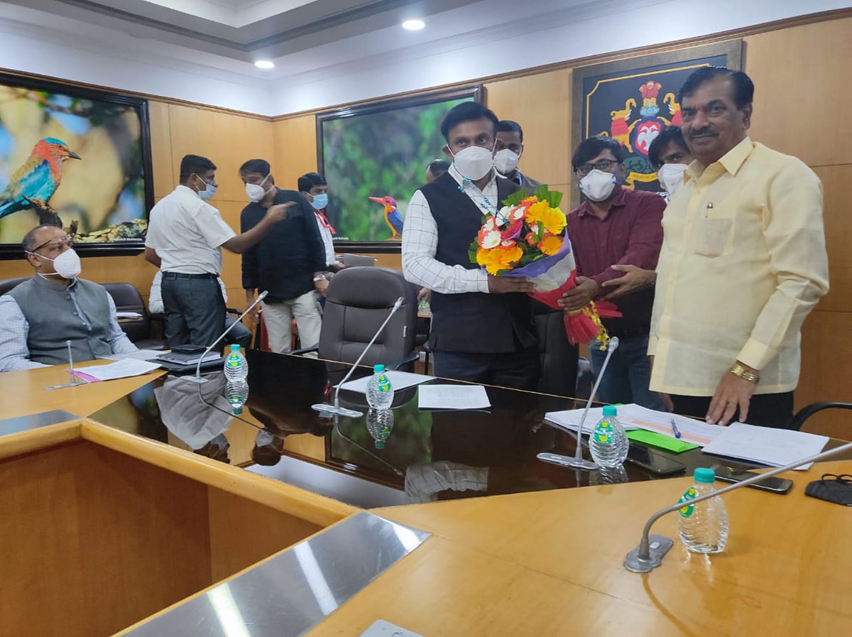 -ಕ.ರಾ.ಆ.ಗು.ಹೊ.ನೌ.ಸಂಘ (ರಿ)/ KSHCOEA tweet media