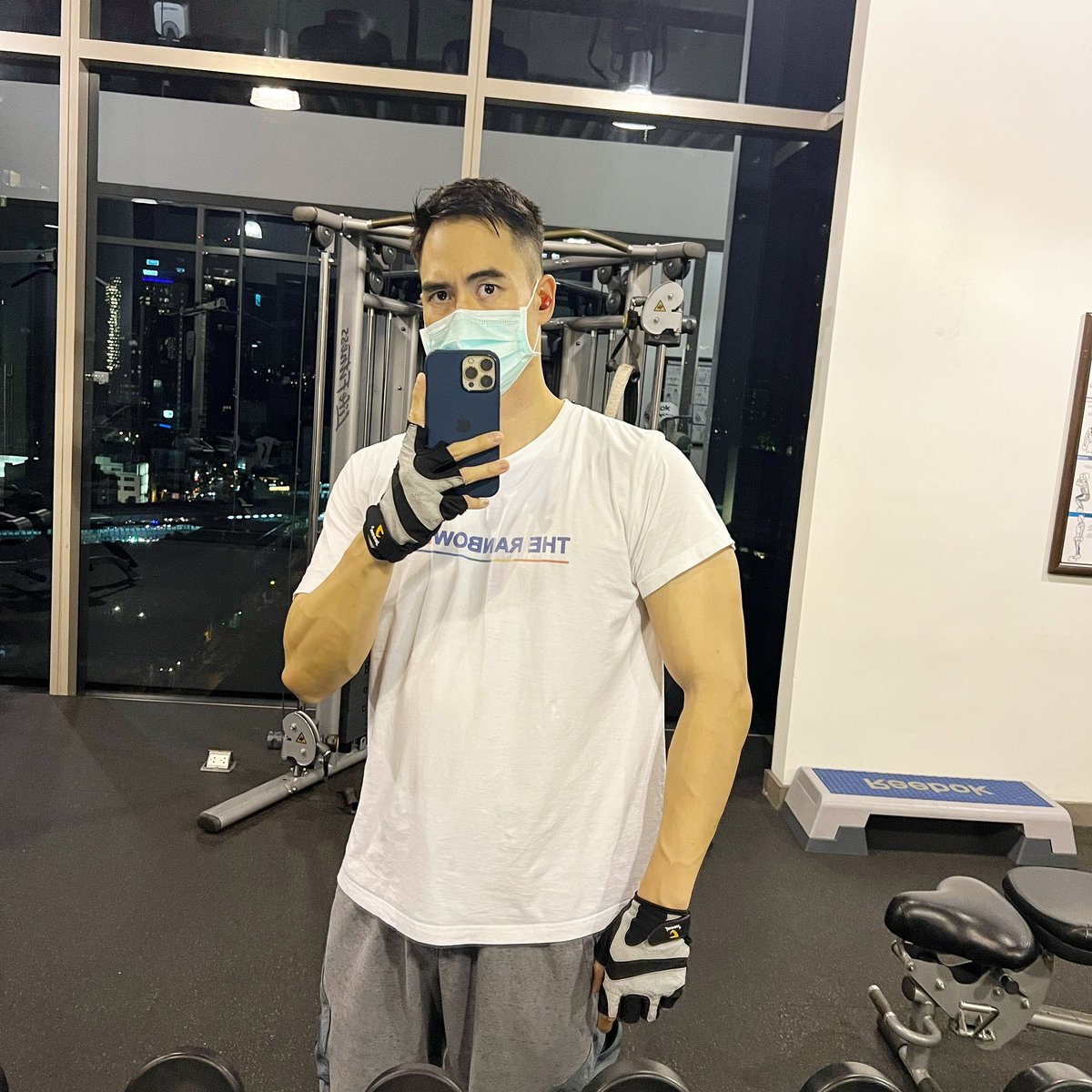 Tatum_Napawan's tweet photo. Eyebrow Raising Trail Blazing 🔥
#nightlife #nightgym #therainbow #rainbowlist
#หมอตาตั้ม
#ทีมหมอหล่อซีเนริโอ #doctorranger
#scenariotheartist
#scenario https://t.co/Qqj1Z0kHcw