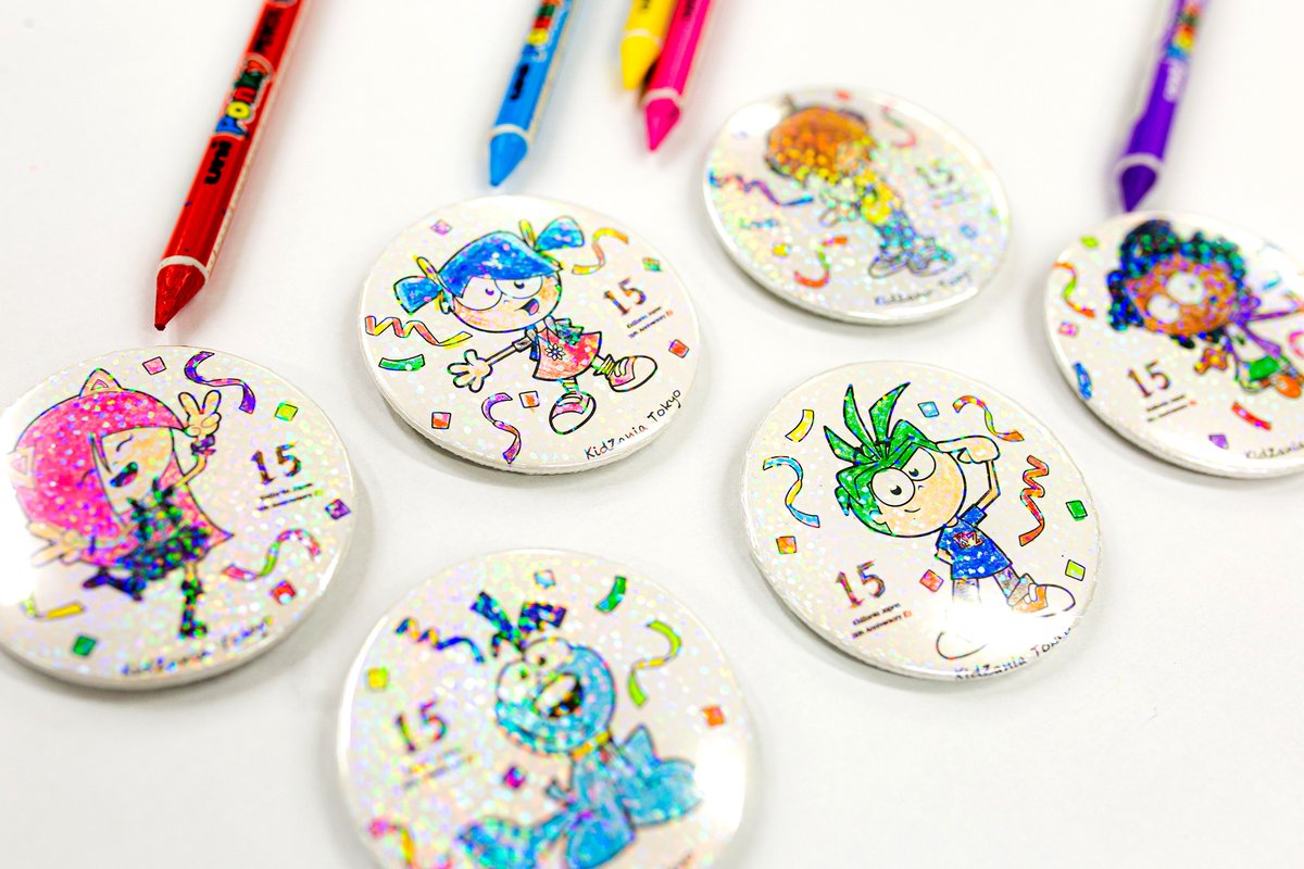 カンバッジ作りワークショップのカンバッジのデザインが、3月より、15