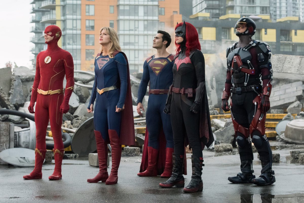 BamSmackPow's tweet photo. What is the best Arrowverse show of ALL-TIME? #CWeek
TELL US BELOW ⬇️⬇️⬇️⬇️⬇️⬇️ https://t.co/Y6uDDaDGyl