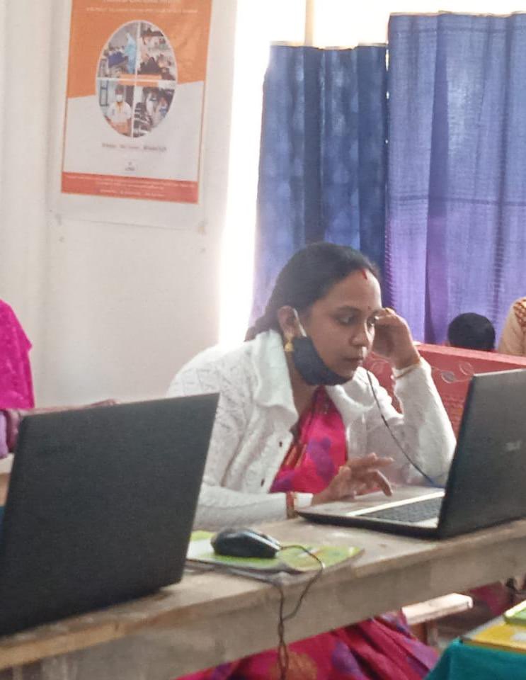 GrowPvt's tweet photo. Textile SSC Assessment conducted under the Digital India corporation project in Nagaon  , Assam for the job Role : Assistan Design Maker - Textile By Growwell on 24-2-22 @TextileSSC @NCVETIndia @NSDCINDIA https://t.co/id67rUoysR