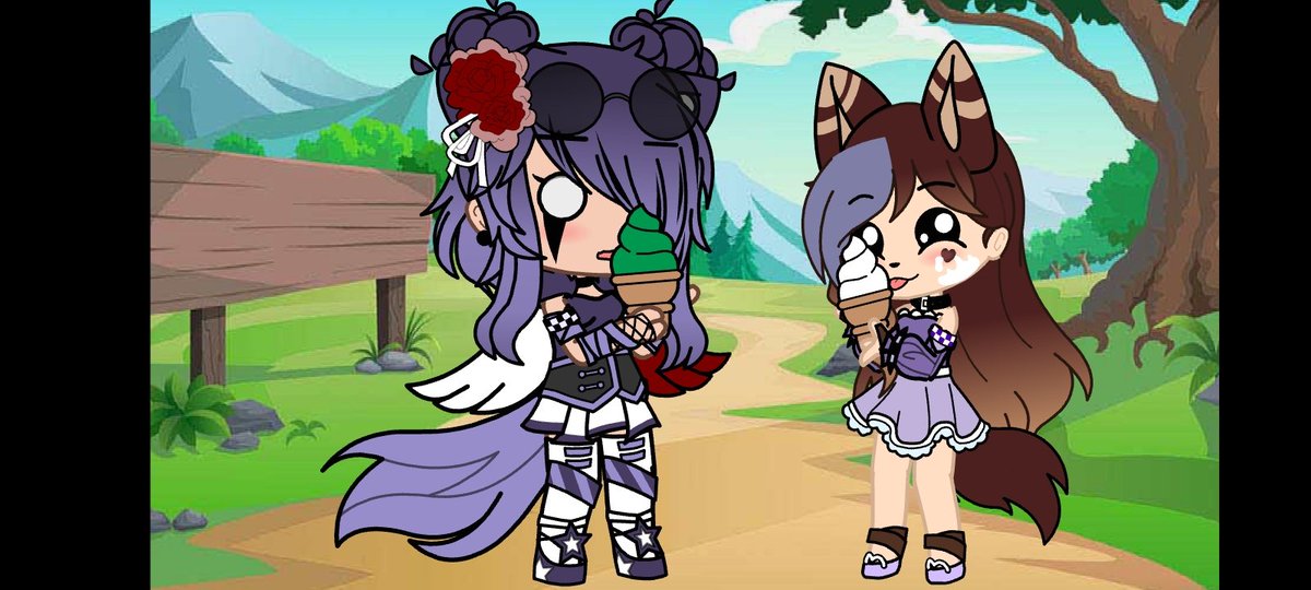 Funtime_CC's tweet image. Mama and meeshell went to get some ice cream and mama sent me this- uh- I think she's on a sugar high- 😂