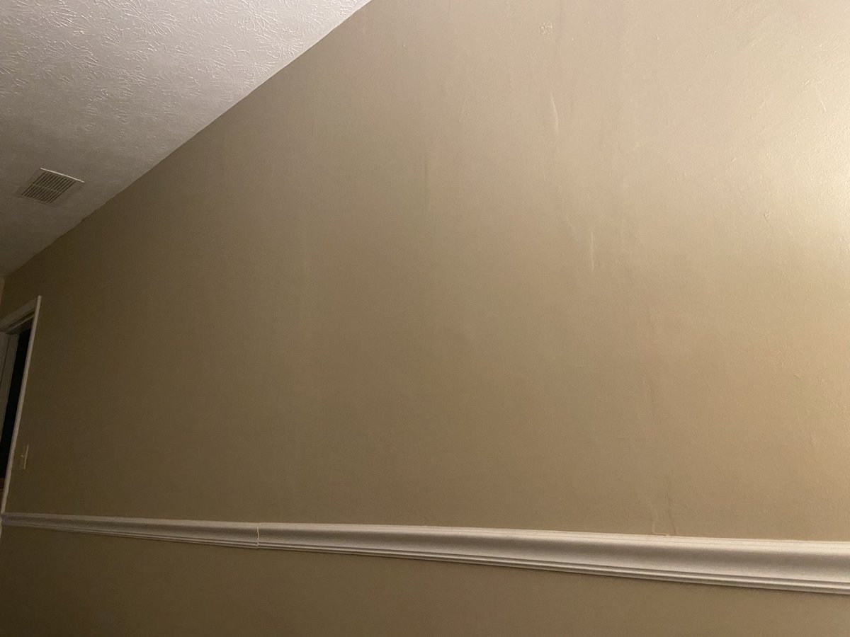 vandrman's tweet photo. @mattswider #SwiderTVGiveaway need it for the wall https://t.co/6xrKv1AlLa