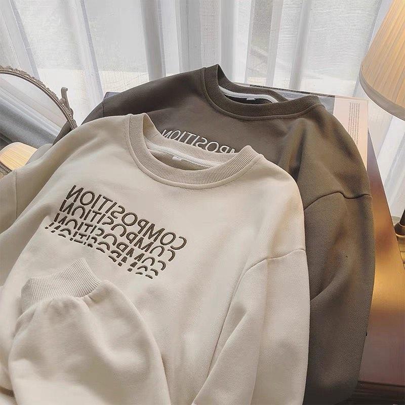 m00n_jjunhui's tweet image. Vallina Outfit Composition Sweater Crewneck Wanita Korean Style
Rp. 34.900
shp.ee/u4vc9vt