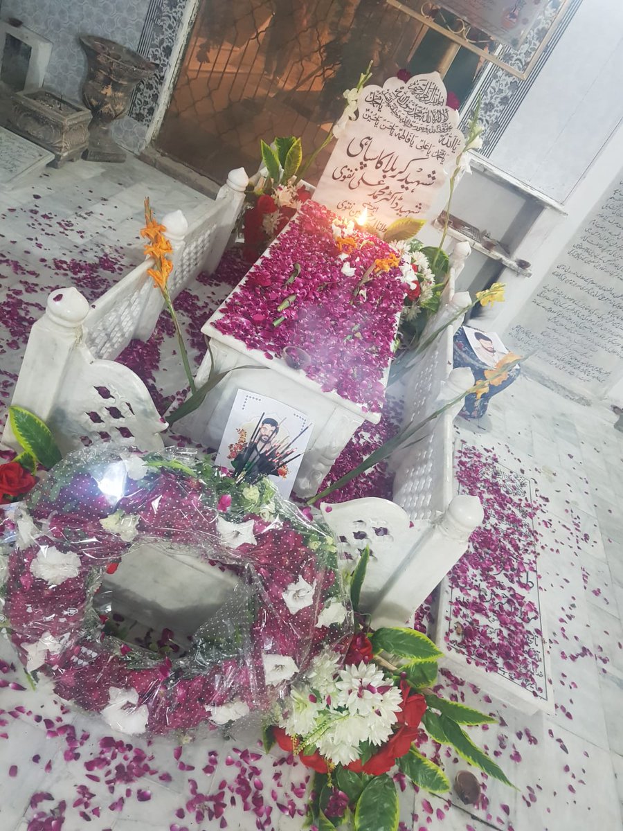 ys_3214's tweet photo. *ہمارے بعد بھی رونق رہی گی مقتل میں* 
*ہم اہل دل کو بڑے حوصلے میں چھوڑ آئے*

*سلام بر شہیدِ کربلا*

#سلام_بر_شہداء https://t.co/6mRaXtp7cn
