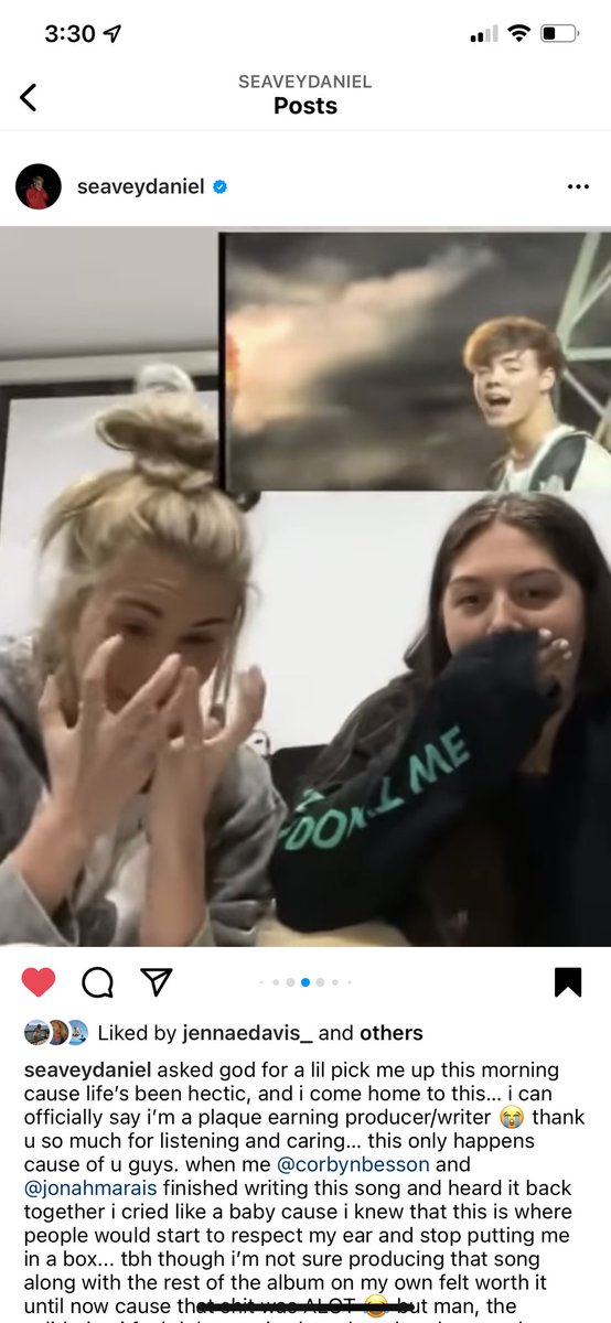 bessonxchickee's tweet photo. Congrats to the boys on #FALLINWDW going GOLD! 

Also..shoutout @SeaveyDaniel for posting our reaction to fallin?!🤍 we love it if you can’t tell https://t.co/sDMGOOzUIM