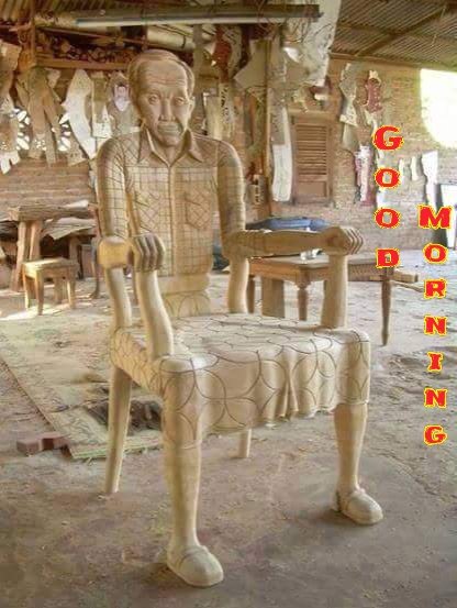 இந்த நாற்காலியில் அமர்ந்தால் தந்தையின் மடியில் அமர்ந்ததுப் போல ஒரு உணர்வு வரும்தானே..!