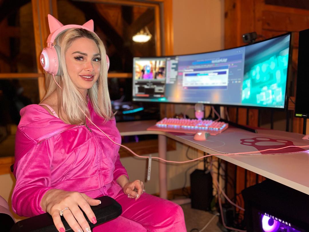 JoeProSTL's tweet image. Go FOLLOW @salina_ford gaming page. on @facebookgaming
 Very Entertaining! 

facebook.com/SalinaFordOG

#gtamods #gta5 #gtaroleplay #gtaonline #gaming #gtarp #gta5roleplay