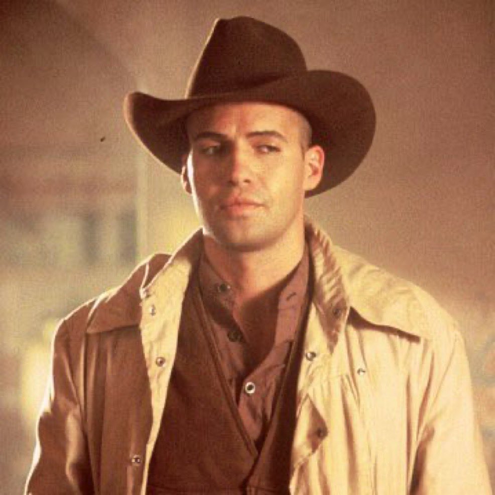 I know the world can t stop being on fire but honestly just one second of your time:

Happy Birthday Billy Zane 