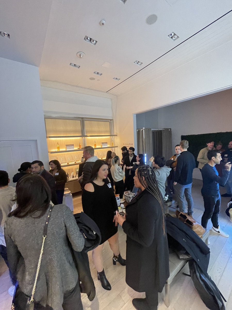 PE_Feeds's tweet photo. First and inaugural @getclearco NYC event in the books! 

Many thanks to our host @brikandclik, our sponsors @SVB_Financial @PilotHQ, and our incredible headliners @laureltouby @howillia @marinanicolah for an incredible night!!

More photos to come, but here's a snapshot. https://t.co/1xltNvLKiP