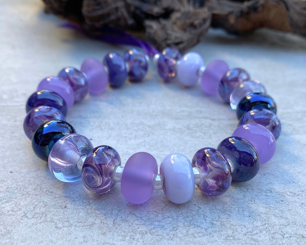 swcreations's tweet photo. Royal Purple Lampwork Beads Set SRA at $54.00 at https://t.co/2mynpFItke #SWCreations #fashion https://t.co/dE4lN2Tf4e