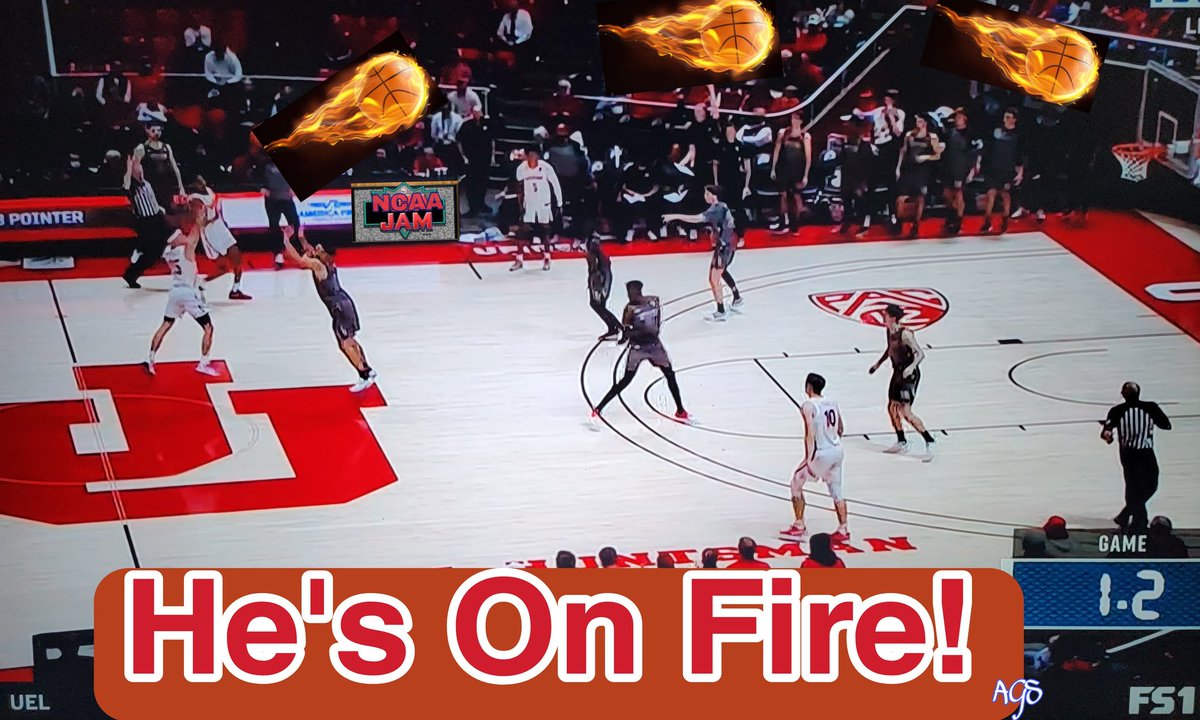 asiqueiros1331's tweet image. @ArizonaMBB
 With the W!! 97-77 over the Utes.
@FS1 you'll agree with me that @KerrKriisa was ON FIRE Tonight with those 3's and the TripleDouble!
#ncaajamz
#hesonfire
#allrange
#beardown