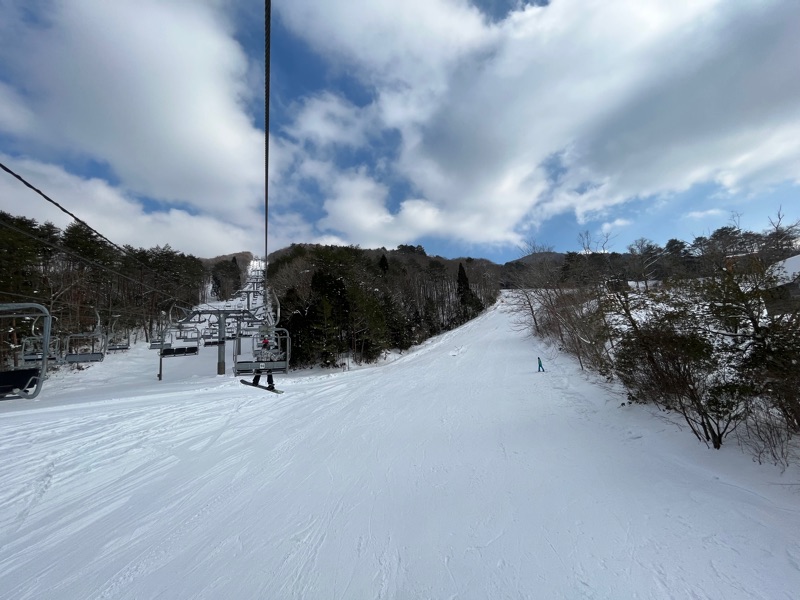 fujishu7's tweet image. サイオト！スノボ3回目！雪ありあり