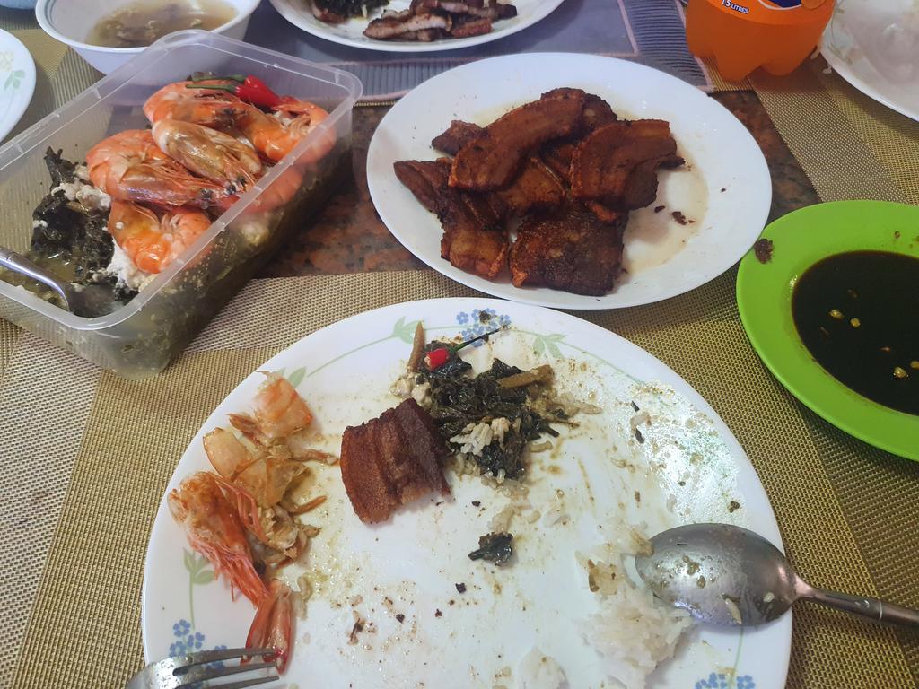 IamGarryG's tweet photo. Ginataang Laing with Shrimp and Friwd Liempo https://t.co/M3s79OAt1f