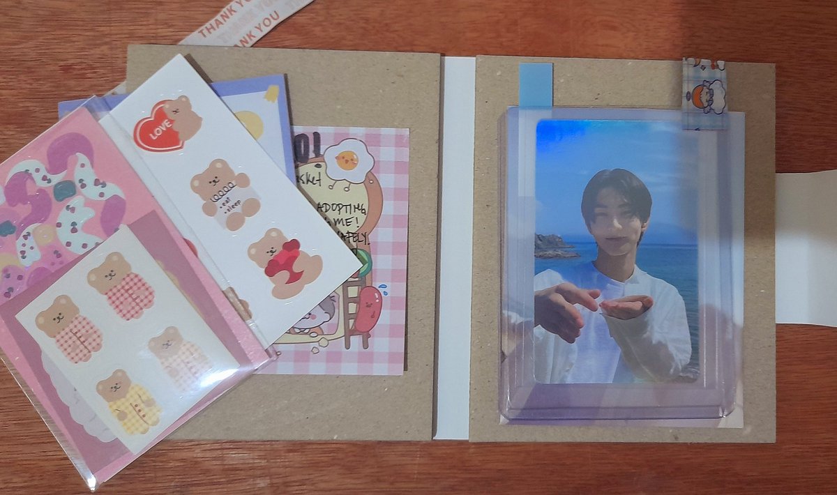 pocketzbasket's tweet photo. *⑅୨୧* 💌 #dewmails
hello @TiGERJK__ recieved won today! thank you so much for letting me adopt him >< was super surprised at how secured the packaging is! thank you for the freebies too ! https://t.co/Ele22f2fFJ