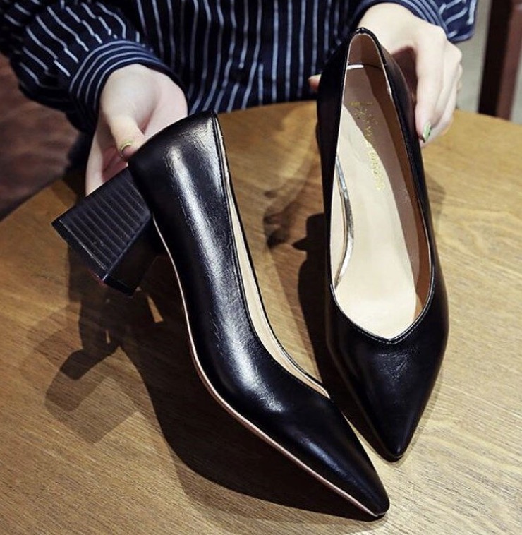 ingodeal's tweet photo. Pointed Toe Chunky Heels Office Lady Casual Shoes Square Heel at https://t.co/xS1tOWHTE2 #ingostore #heels #highheels #chunkyboots https://t.co/GPS4X1rNs1