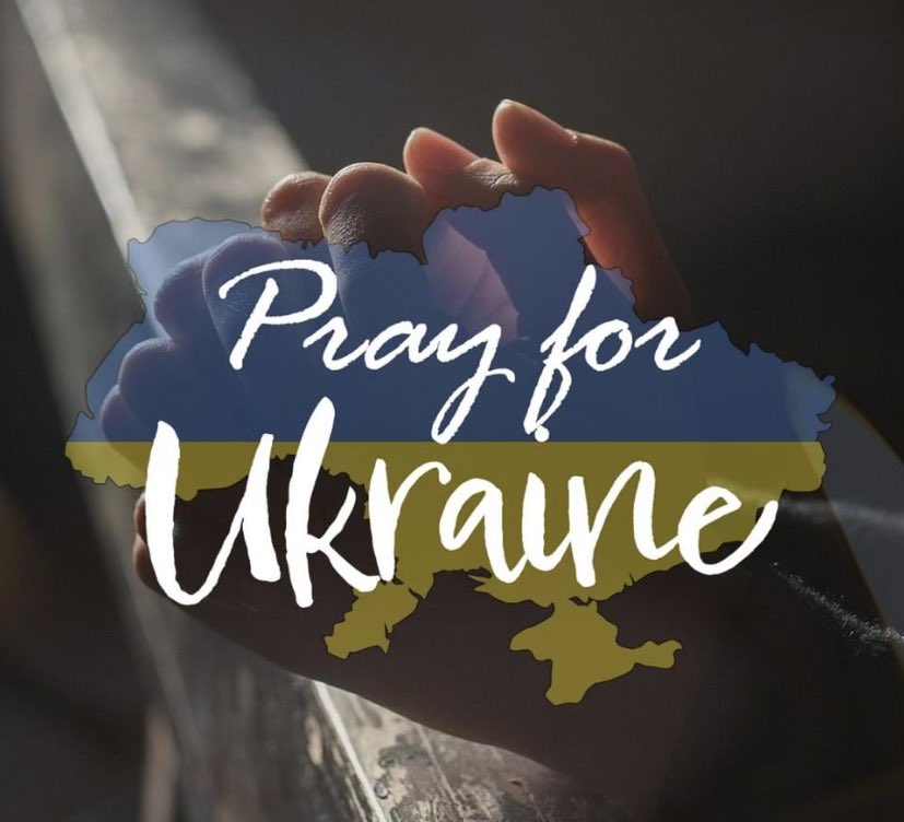 ware_julie's tweet photo. Please pray for Ukraine. My son and daughter-in-law are living there. It is a beautiful country with amazingly resilient people. #StandWithUkraine https://t.co/LIYwHzGy4F