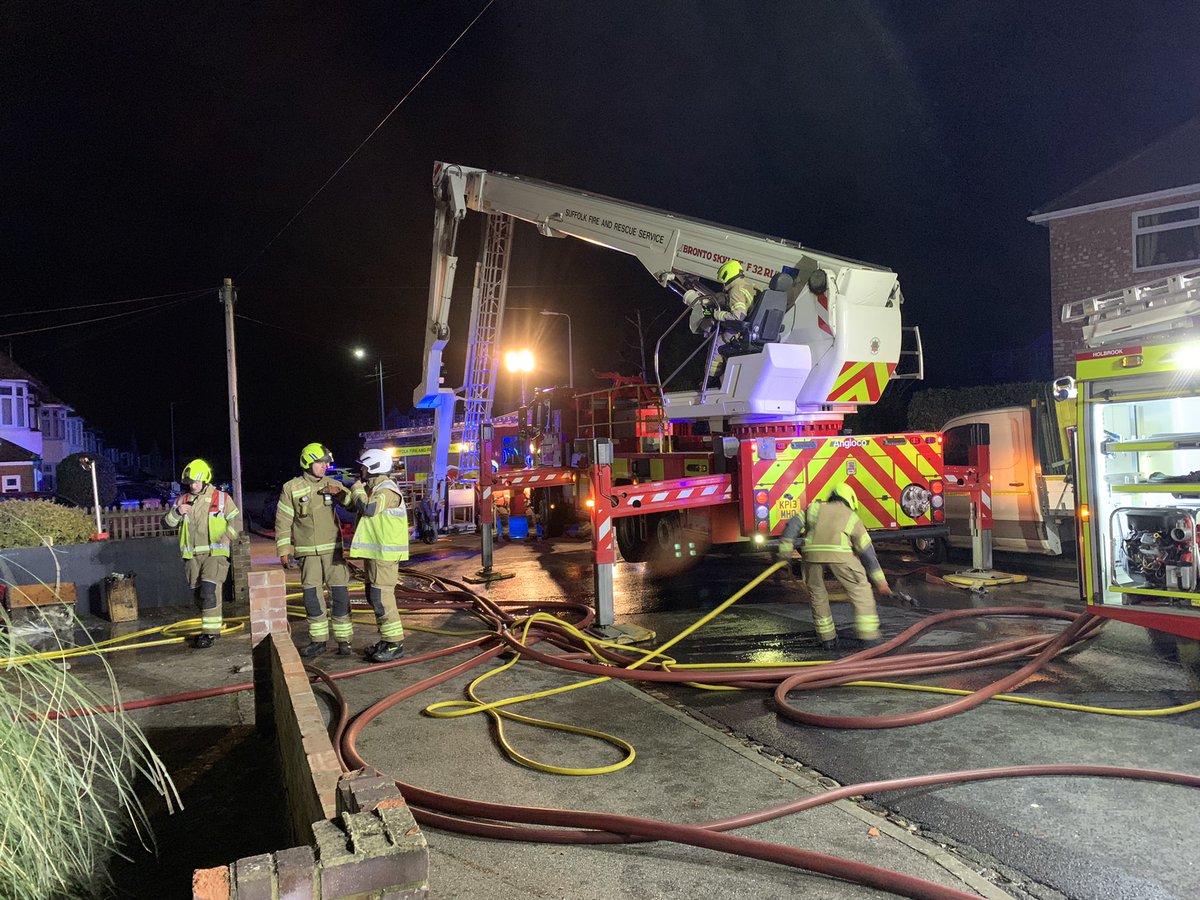 SuffolkFire tweet picture