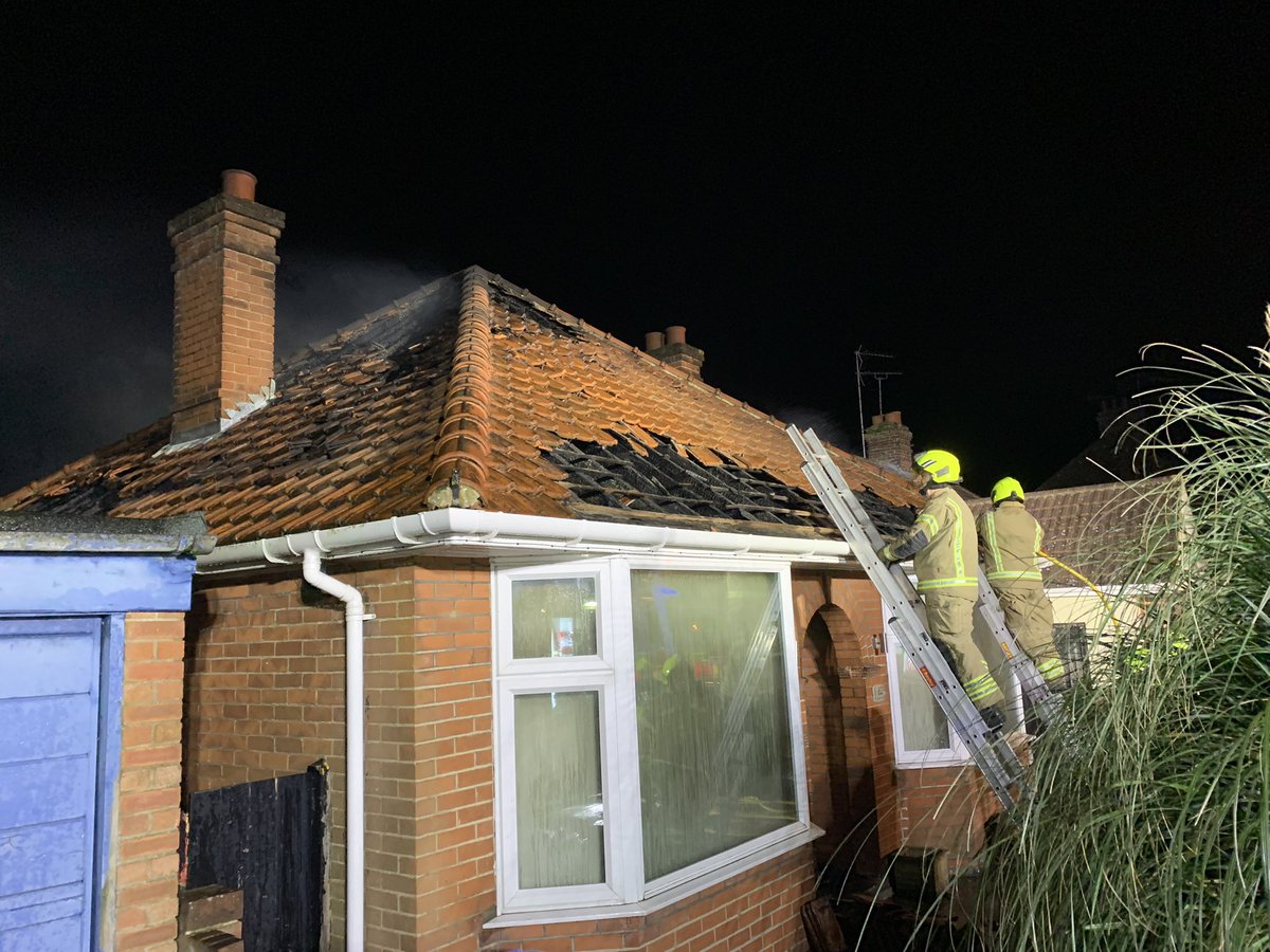 SuffolkFire tweet picture