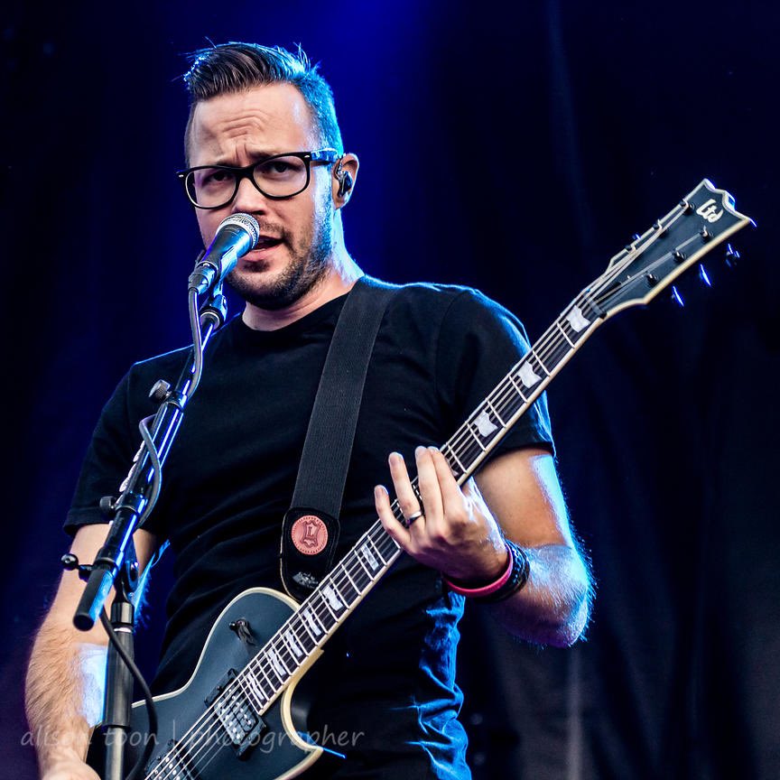 Happy 42nd Birthday to Breaking Benjamin rhythm guitarist and backing vocalist Keith Wallen.

#breakingbenjamin #keithwallen #guitarist #42ndbirthday #postgrunge #alternativemetal #alternativerock #guitarplayer #hardrock