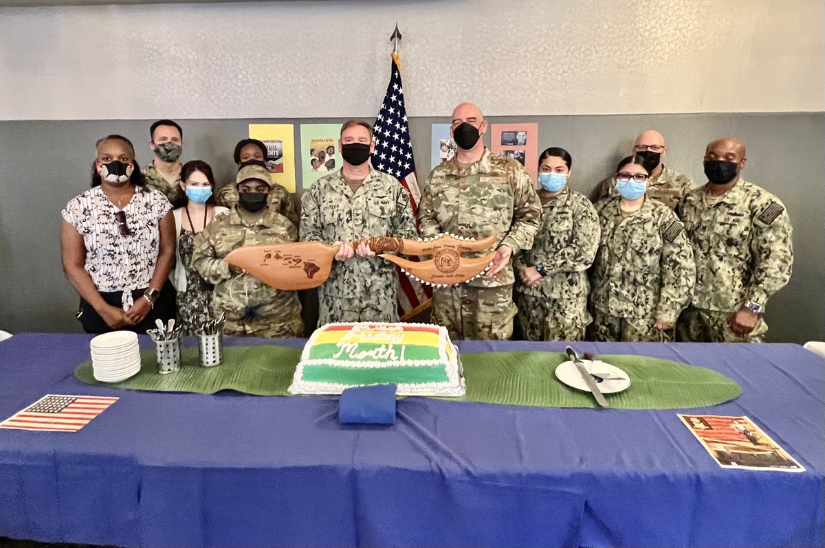 JointBasePHH's tweet photo. Celebrating #BlackHistoryMonth2022
2.24.22 The #JBPHHDiversityCommittee hosted a cake cutting ceremony at the Hale Aina Dining Facility in recognition of Black History Month. Poster contest entries were also on display.
#647FSS #DiversityIsStrength https://t.co/VtDqdo57Qp