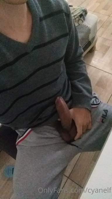 can i touch you? you can touch me https://t.co/shoLNe043v