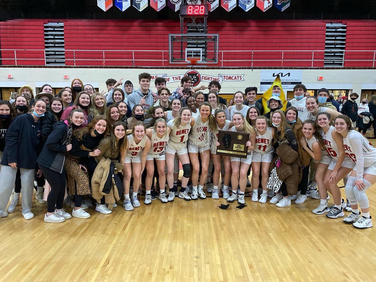 SECTI🏆NAL CHAMPS 🤩

Shoutout to the best student section for your support tonight!! 

See you Monday night Redwing Nation!! 

#GoRedwings
