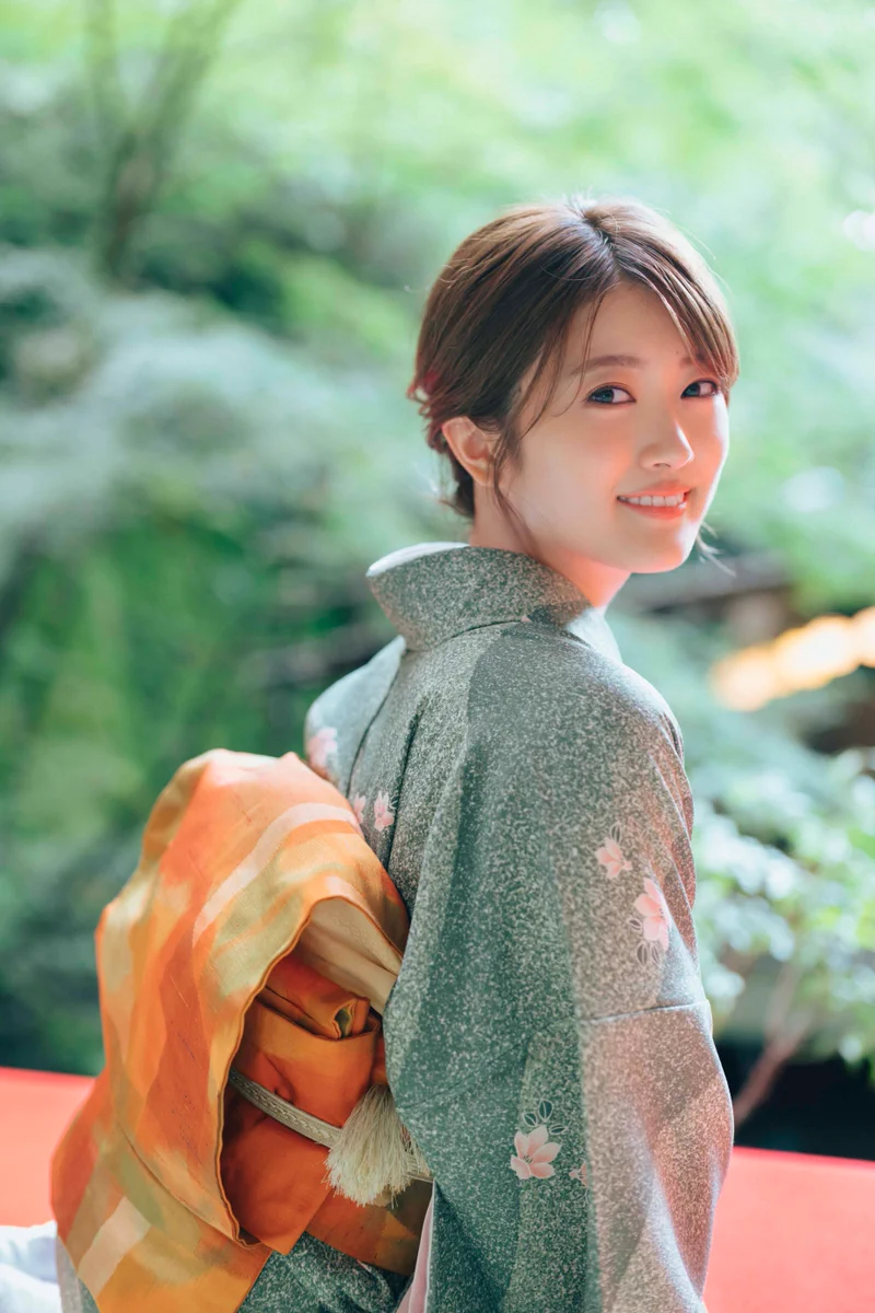 樋口 日 奈 おっぱい